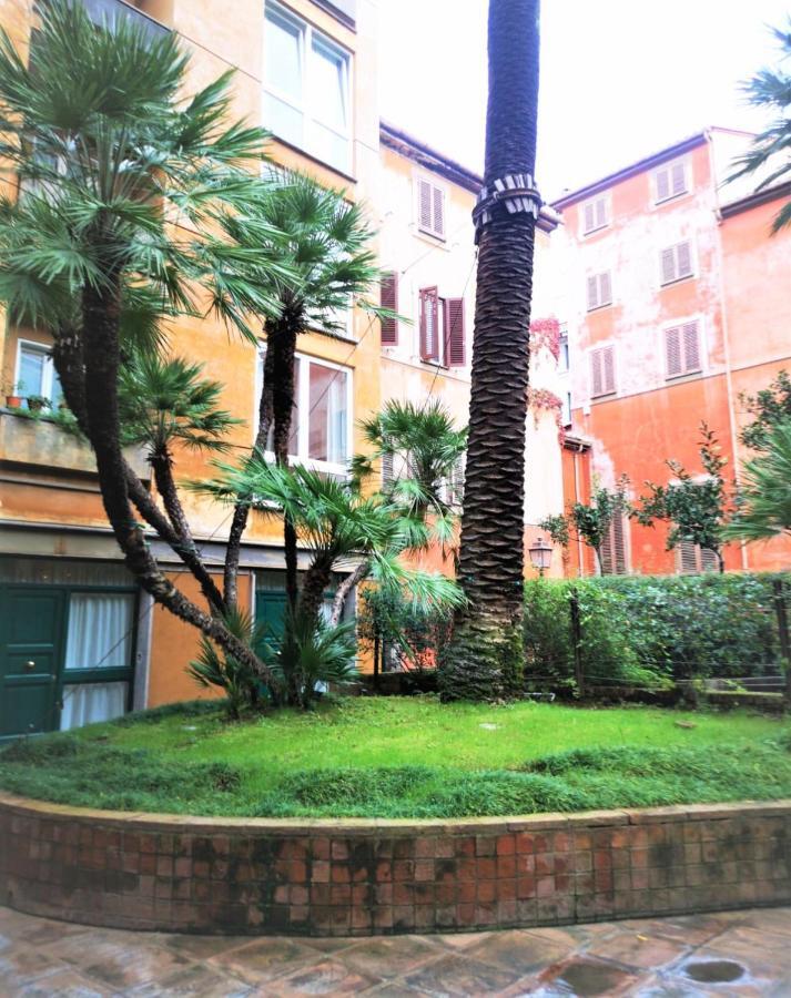 Trevi Nice Holiday - Luxury Apartment Рим Экстерьер фото